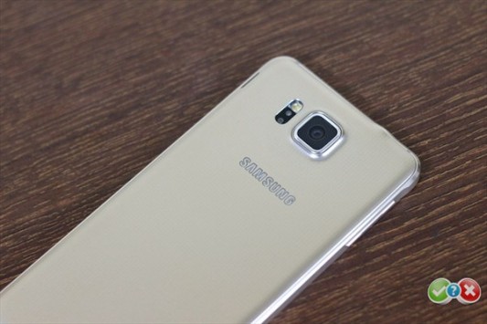 Samsung Galaxy Alpha Back