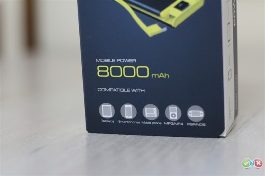 Ravin 8000mAh power bank features
