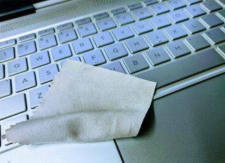 How to clean your gadgets