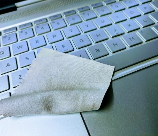 How to clean your gadgets properly to get rid of germs How to clean your gadgets